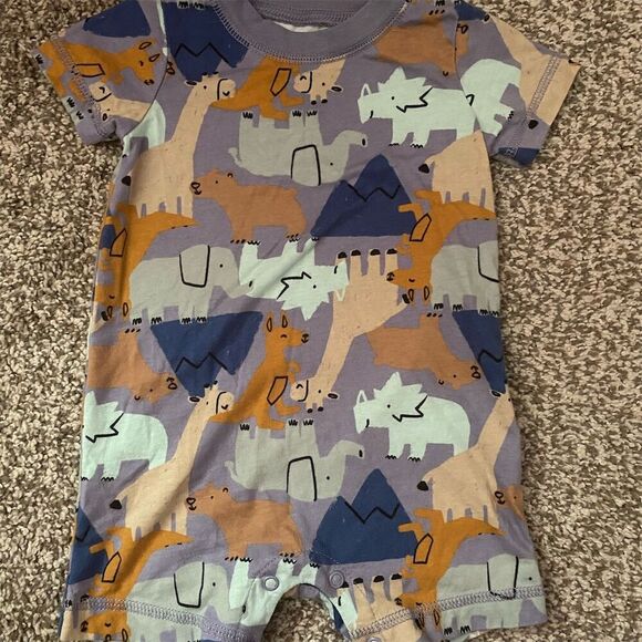 Carters Other - Carter's Baby Boys' Dinosaur Print Snap-Up Romper 9 Months